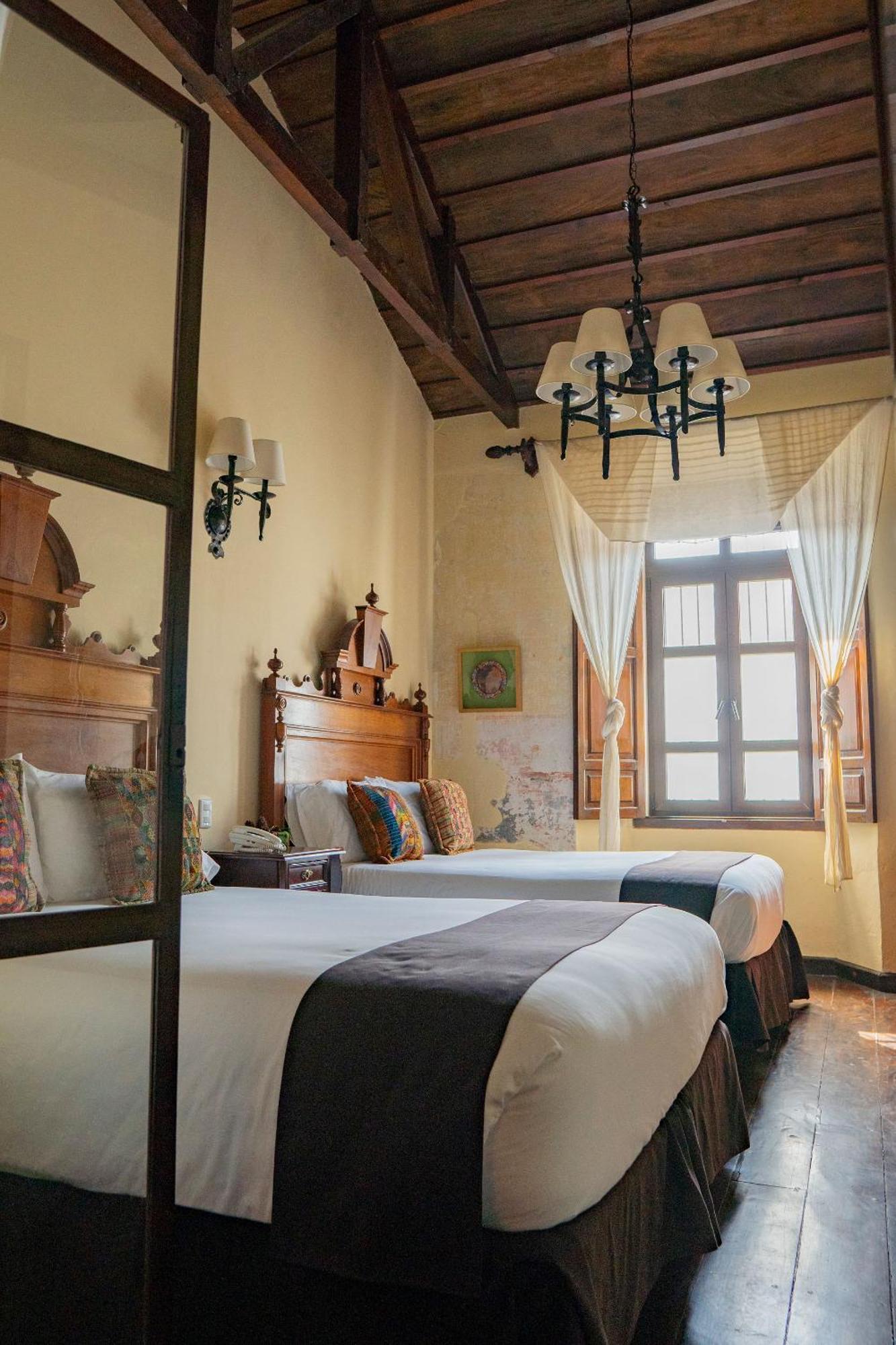 אנטיגואה גואטמלה Casa Noble Hotel מראה חיצוני תמונה